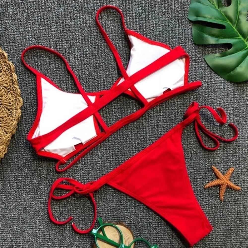 Beverly Peekaboo Red Bikini - Picture 5 of 7